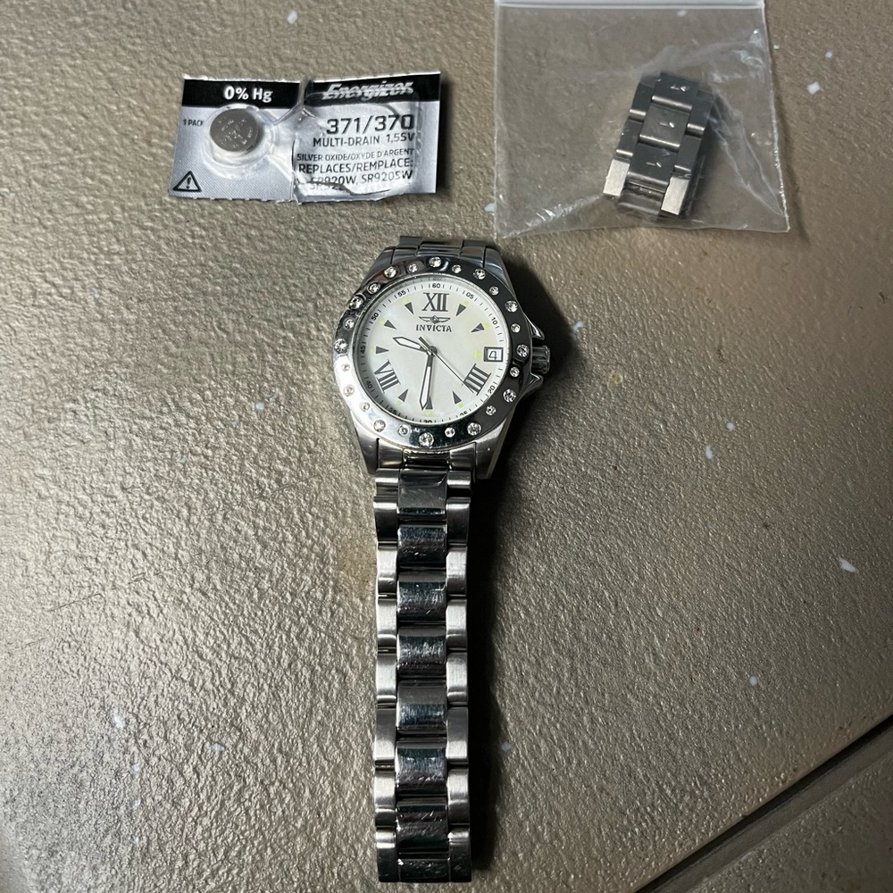 Women's Invicta Watch. Angel Lady, model # 12854, Swiss Quartz Watch